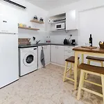 רויאל פארק דירת גן מקום קסום אורלי