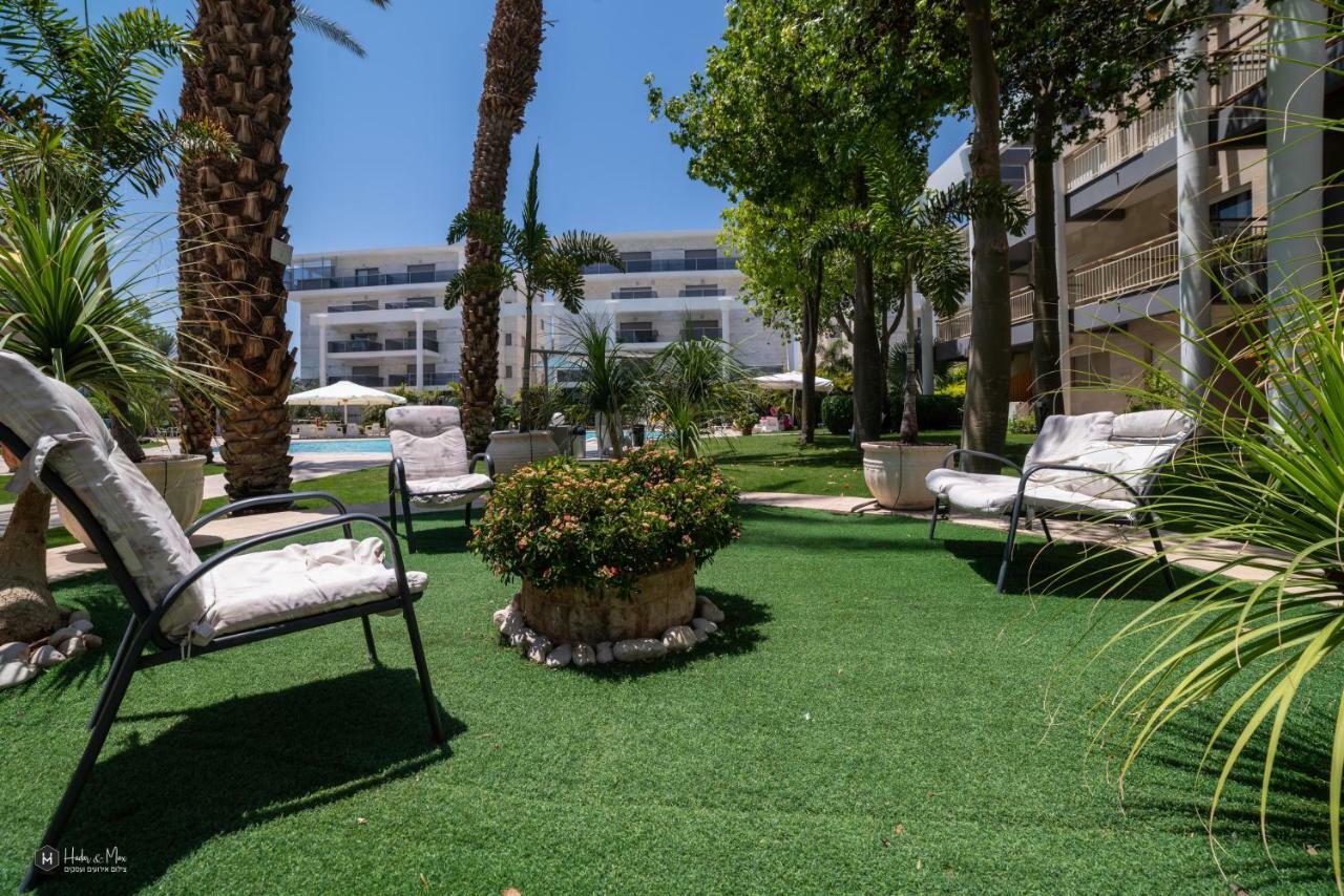 רויאל פארק דירת גן מקום קסום אורלי Apartment